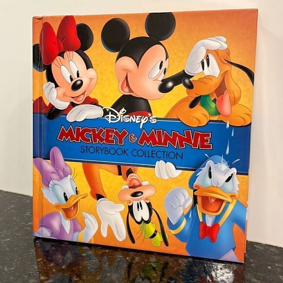 Disney’s Mickey and Minnie’s Storybook Collection - Picture 1 of 6